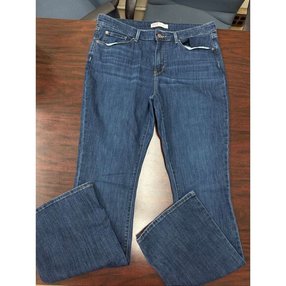 Signature Levi’s Mid Rise Bootcut Jeans Size 16 Long - Picture 1 of 9